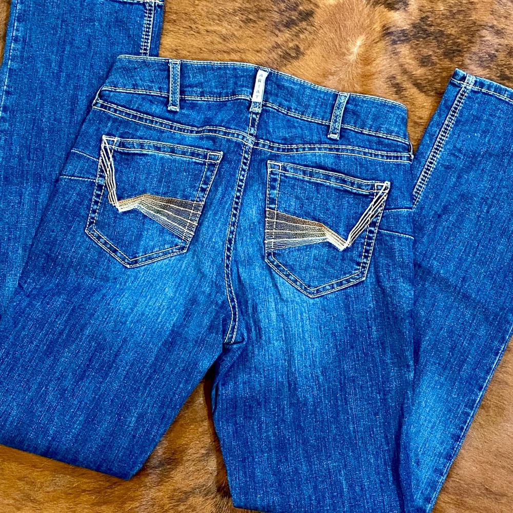 Ariat Real Denim Mid-Rise Straight Leg Jeans ~ Sz. 29R